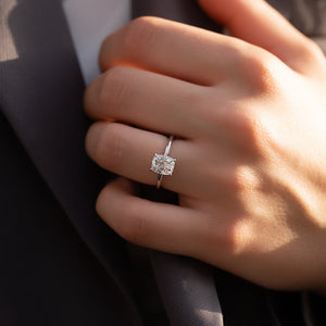 The Kamellie Set With A 1 Carat Elongated Cushion Lab Diamond