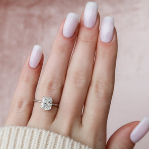 The Kamellie Set With A 1 Carat Elongated Cushion Lab Diamond