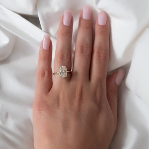 The Kamellie Set With A 1 Carat Elongated Cushion Moissanite