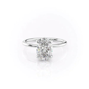 The Kamellie Set With A 1.5 Carat Oval Lab Diamond