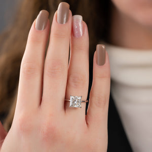The Kamellie Set With A 1 Carat Princess Lab Diamond