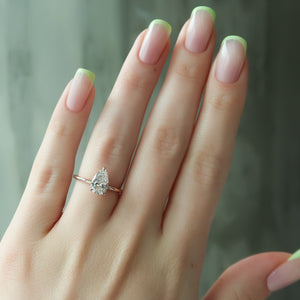 The Kamellie Set With A 1.5 Carat Pear Lab Diamond