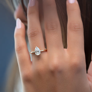 The Kamellie Set With A 1 Carat Pear Lab Diamond