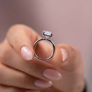The Kamellie Set With A 1 Carat Radiant Lab Diamond