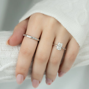 The Kamellie Set With A 1 Carat Radiant Lab Diamond