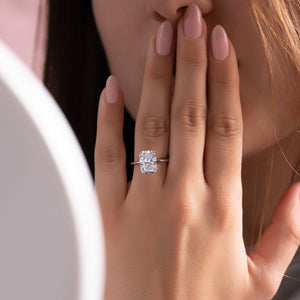 The Kamellie Set With A 1 Carat Radiant Lab Diamond