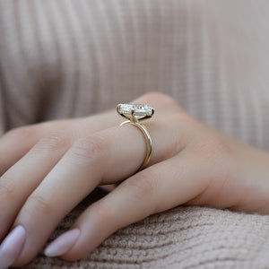The Kamellie Set With A 2 Carat Radiant Lab Diamond