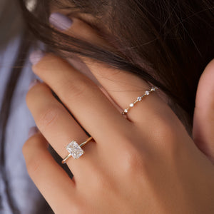 The Kamellie Set With A Radiant Moissanite