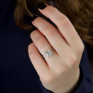 The Pave Kamellie Set With A Cushion Moissanite