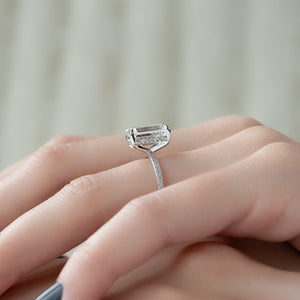 The Pave Kamellie Set With A 3 Carat Emerald Lab Diamond