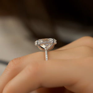 The Pave Kamellie Set With A 2.5 Carat Oval Lab Diamond