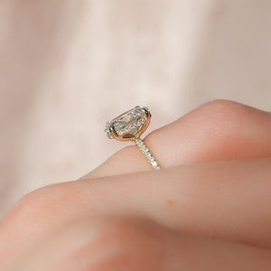 The Pave Kamellie Set With A 2.5 Carat Oval Lab Diamond