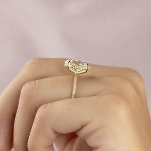 The Pave Kamellie Set With A 2.5 Carat Oval Lab Diamond
