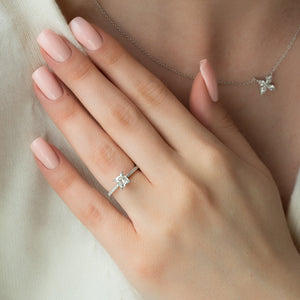 The Pave Kamellie Set With A 2 Carat Princess Lab Diamond