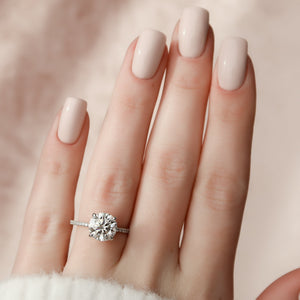 The Pave Kamellie Set With A 2 Carat Round Lab Diamond