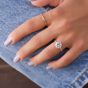 The Pave Kamellie Set With A 1 Carat Round Lab Diamond