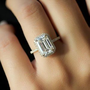 The Michelle Set With A 1 Carat Emerald Lab Diamond