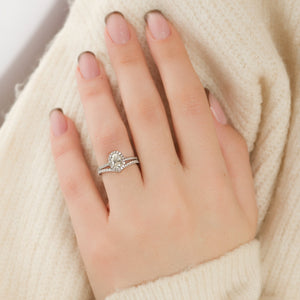 The Michelle Set With A 1 Carat Oval Lab Diamond