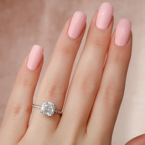 The Alice Set With A 2.5 Carat Cushion Lab Diamond