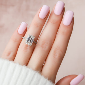 The Jasmine Set With A 3 Carat Emerald Lab Diamond