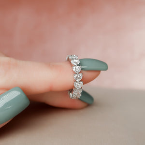 2.5ct Heart Shared Prong Eternity