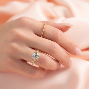 The Mia Set With A Round Moissanite