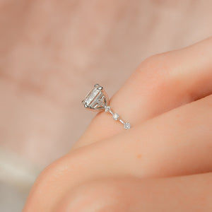 The Penelope Set With A 2.5 Carat Princess Lab Diamond