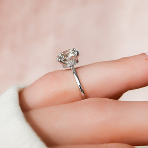 The Nelly Set With A 1.5 Carat Round Lab Diamond