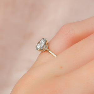 The Nelly Set With A 2.5 Carat Round Moissanite
