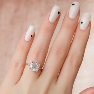 The Crown Kamellie Set With A 1 Carat Cushion Lab Diamond