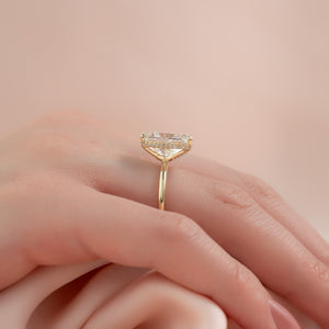 The Crown Kamellie Set With A 3 Carat Elongated Cushion Lab Diamond