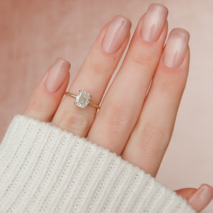 The Crown Kamellie Set With A 3 Carat Elongated Cushion Lab Diamond