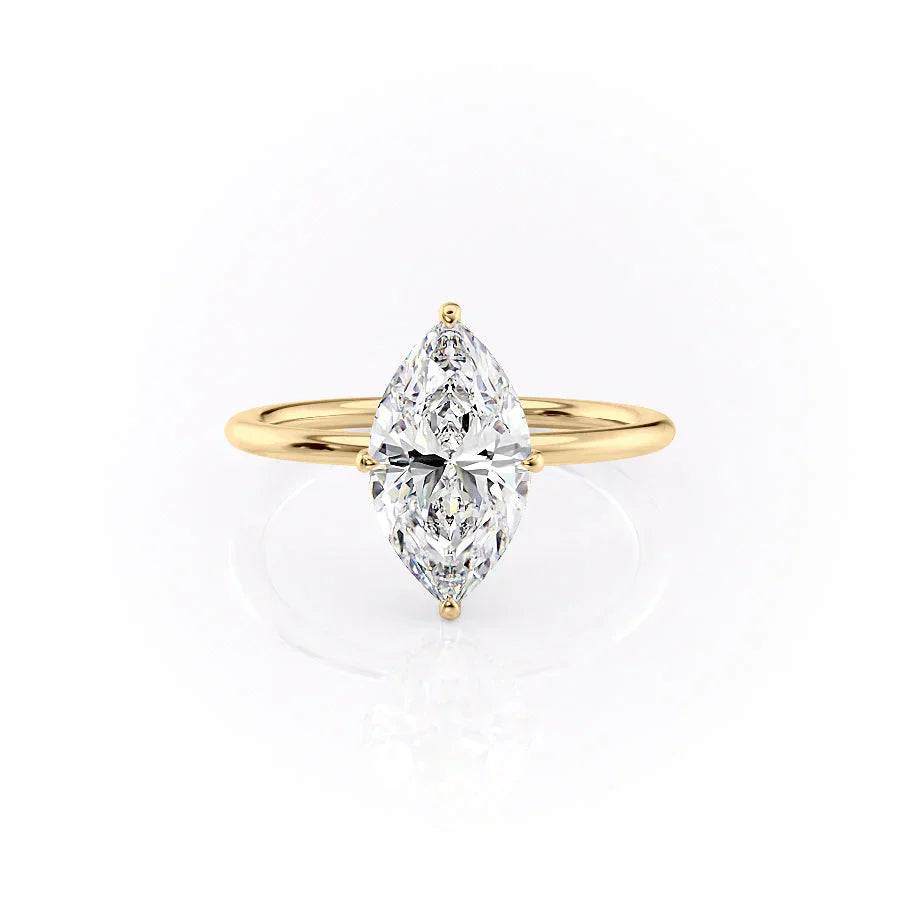 The Crown Kamellie Set With A 4.5 Carat Marquise Moissanite