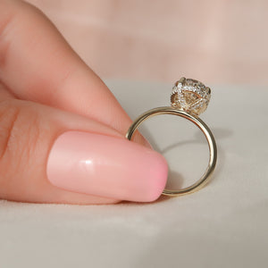 The Crown Kamellie Set With A 2 Carat Oval Lab Diamond