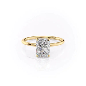 The Crown Kamellie Set With A 1.5 Carat Radiant Moissanite