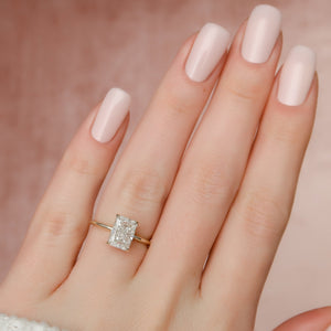 The Crown Kamellie Set With A 1 Carat Radiant Lab Diamond