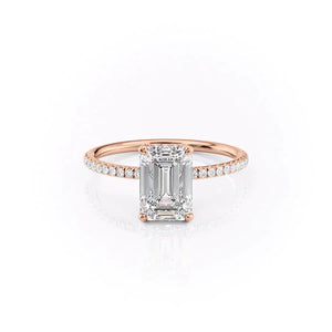 The Pave Crown Kamellie Set With A 3 Carat Emerald Moissanite