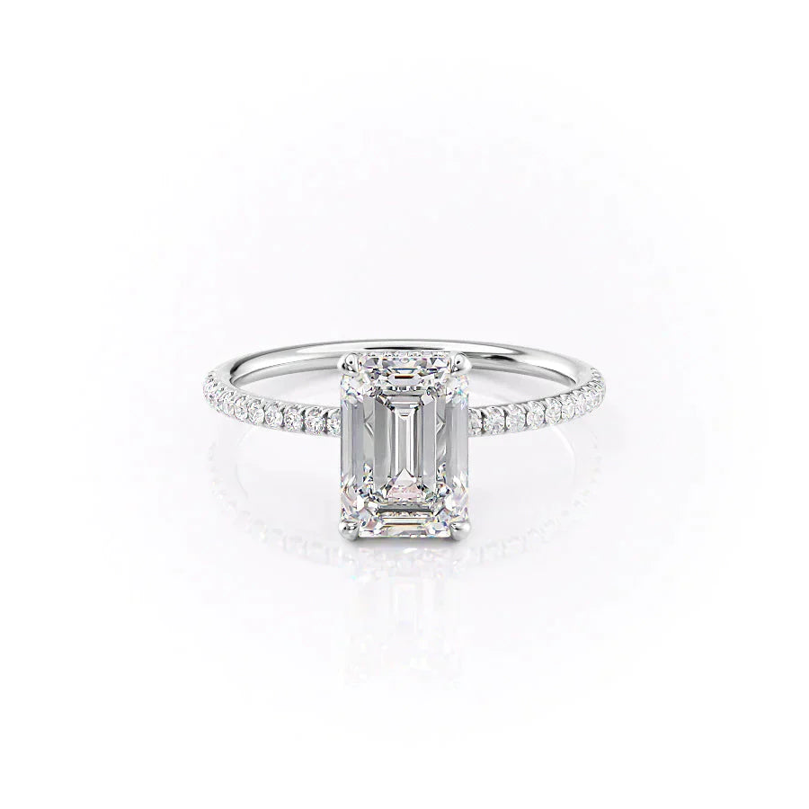 The Pave Crown Kamellie Set With A 4 Carat Emerald Moissanite