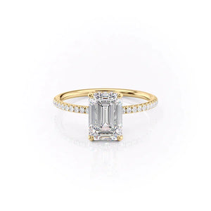 The Pave Crown Kamellie Set With A 5 Carat Emerald Moissanite