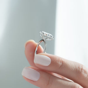 The Pave Crown Kamellie Set With A 1 Carat Radiant Lab Diamond