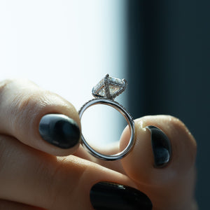 The Pave Crown Kamellie Set With A 1 Carat Radiant Lab Diamond