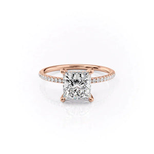 The Pave Crown Kamellie Set With A 1.5 Carat Princess Lab Diamond