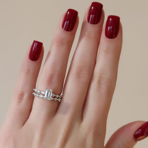 The Lindsey Set With A 3 Carat Emerald Lab Diamond