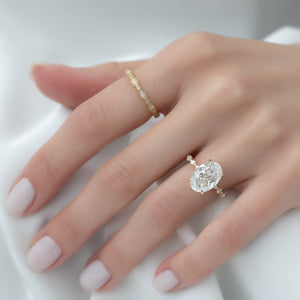The Lindsey Set With A 2.5 Carat Oval Lab Diamond