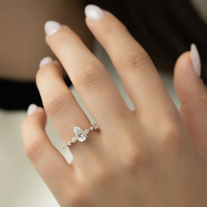 The Lindsey Set With A 1 Carat Pear Lab Diamond