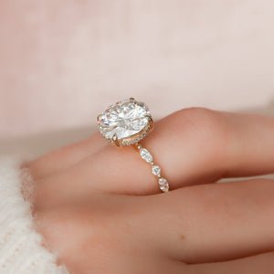 The Lindsey Set With A 2 Carat Round Moissanite
