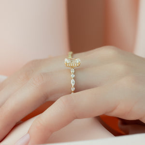 The Lindsey Set With A 2.5 Carat Radiant Lab Diamond