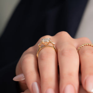 The Pears Liv Set With A Elongated Cushion Moissanite