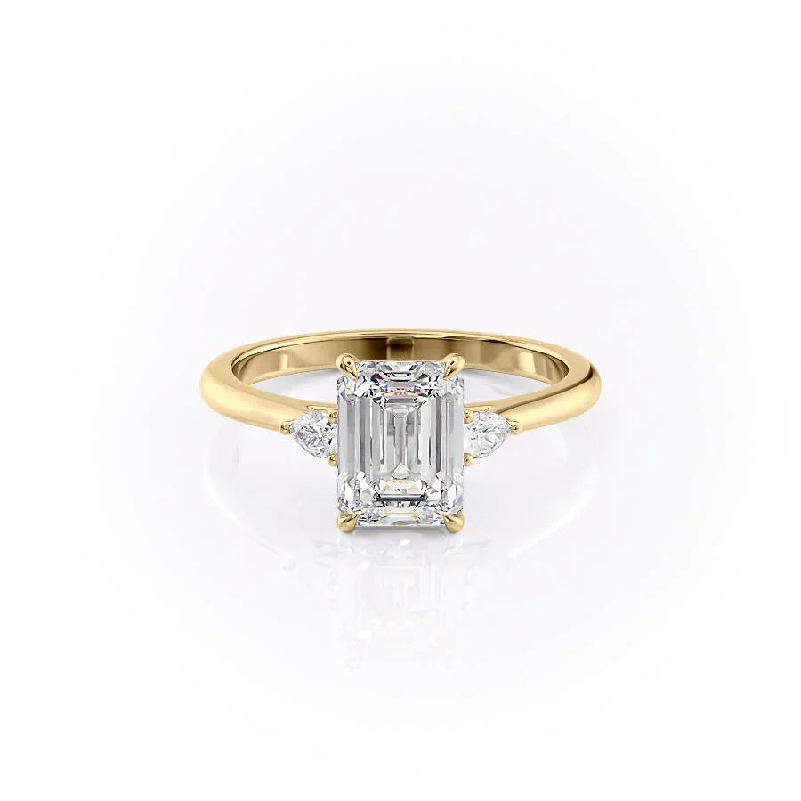 The Pears Liv Set With A 1.5 Carat Emerald Lab Diamond