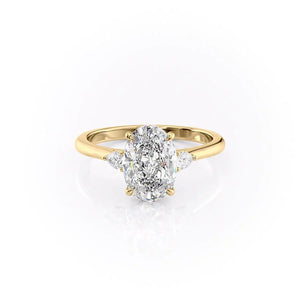 The Pears Liv Set With A 4.5 Carat Oval Moissanite